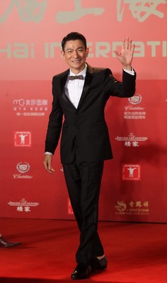 本屆上海國(guó)際電影節(jié)群星薈萃，美即面膜作為大會(huì)指定唯一面膜品牌共襄盛舉，見(jiàn)證眾星風(fēng)采