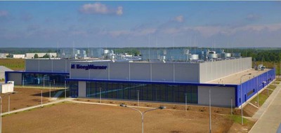 博格華納在其波蘭的生產研發基地新建一座生產廠和工程技術中心，以此鞏固其作為節能技術領先供應商的地位。